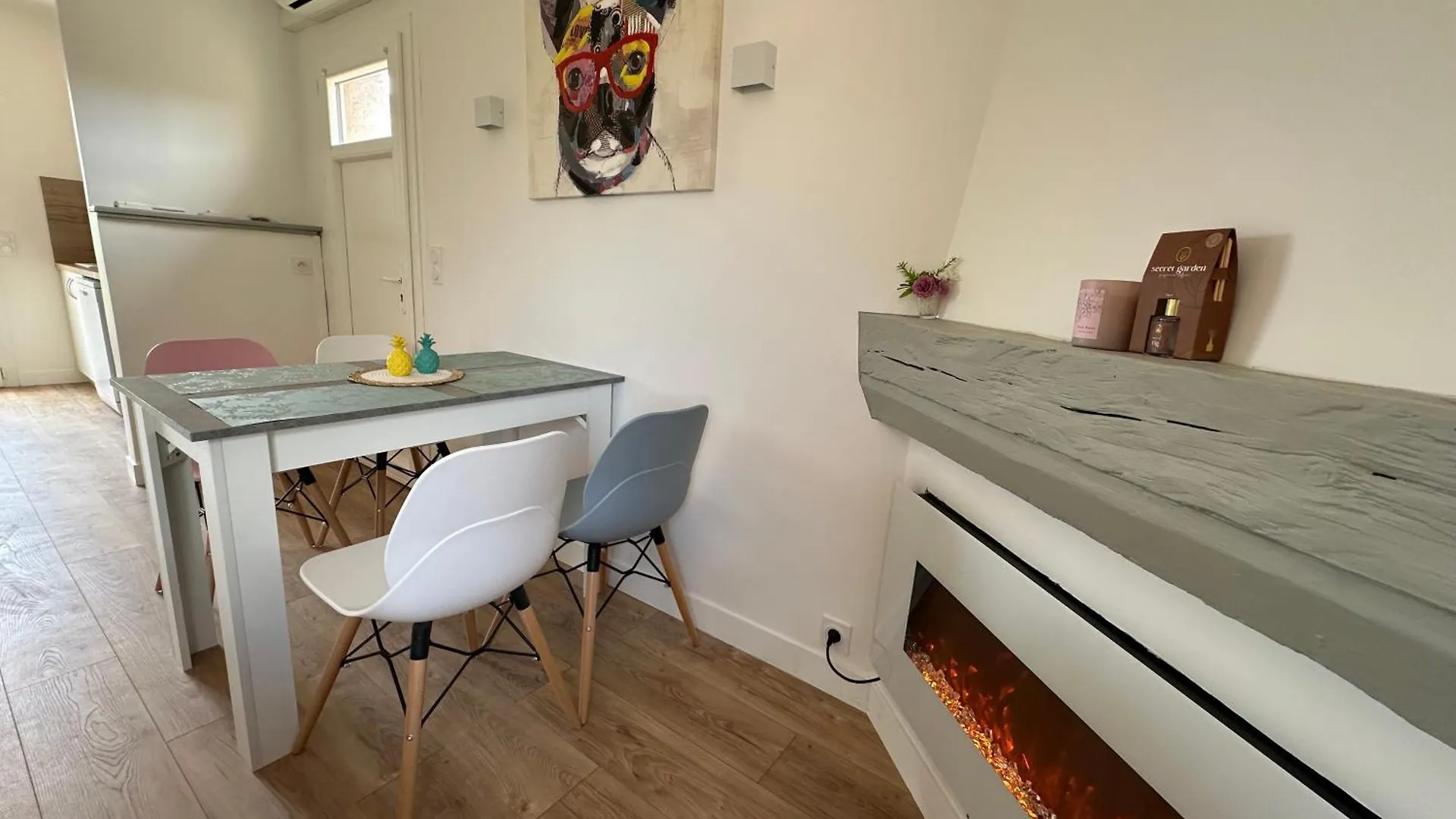 Magnifique Appartement T3 Renove Avec Gout Au Coeur Des Vignes コゴラン 0*,