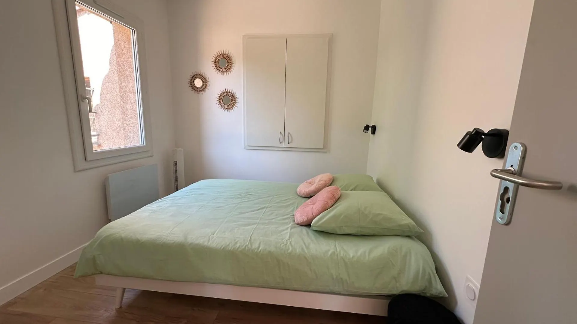 Magnifique Appartement T3 Renove Avec Gout Au Coeur Des Vignes Cogolin